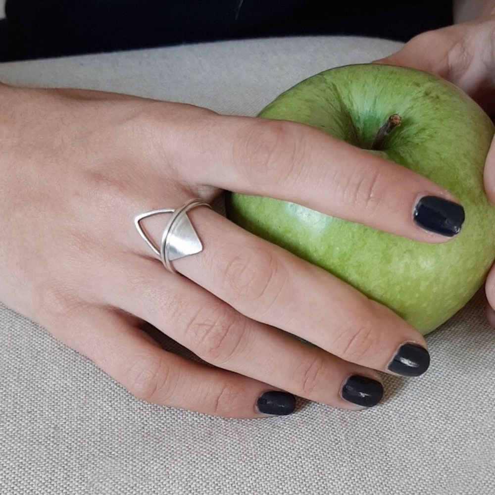 💚 SALE! Triangle Stacking Ring Set